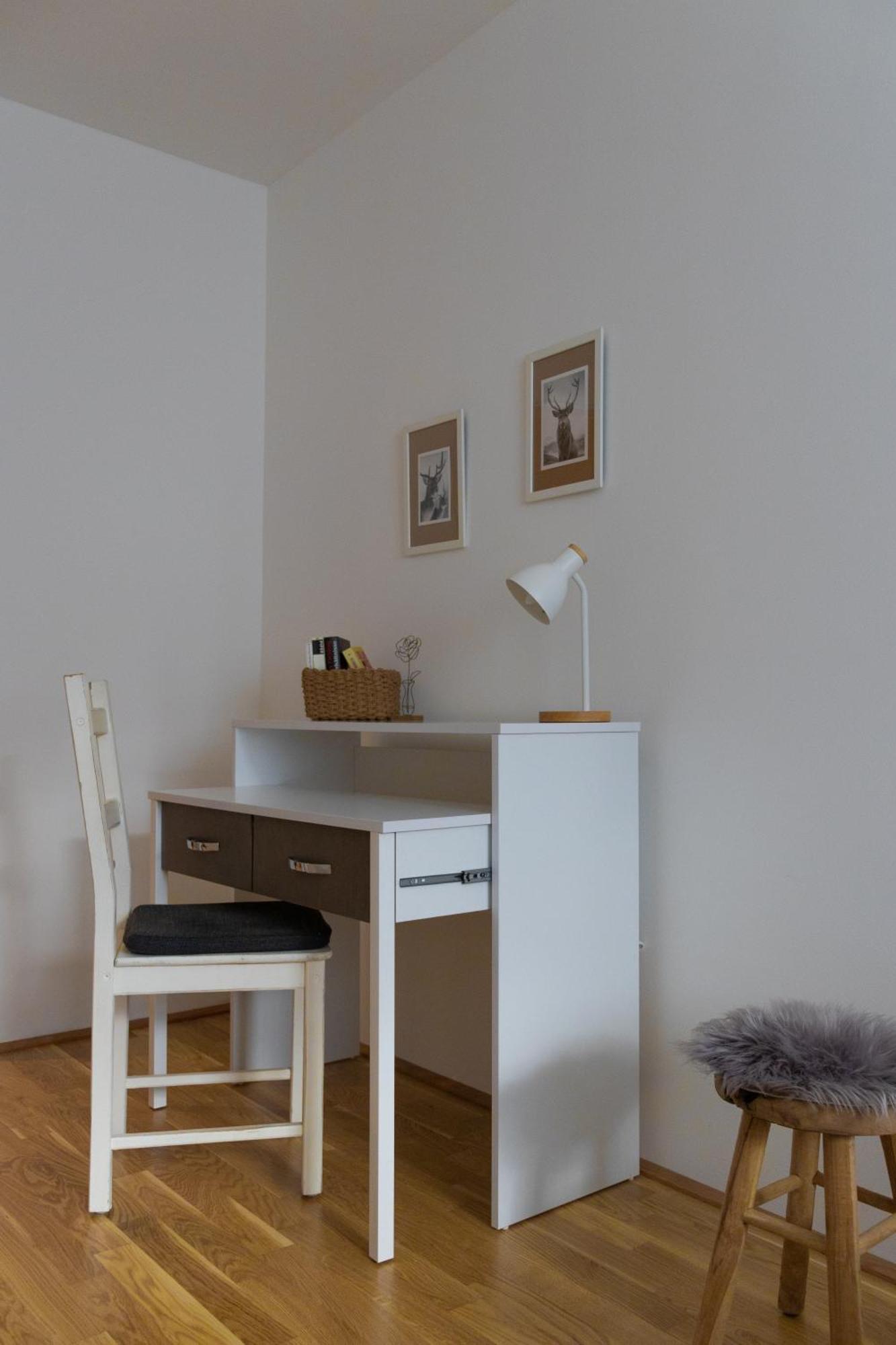 Danube City Lodge, Uptown, A/C Вена Экстерьер фото