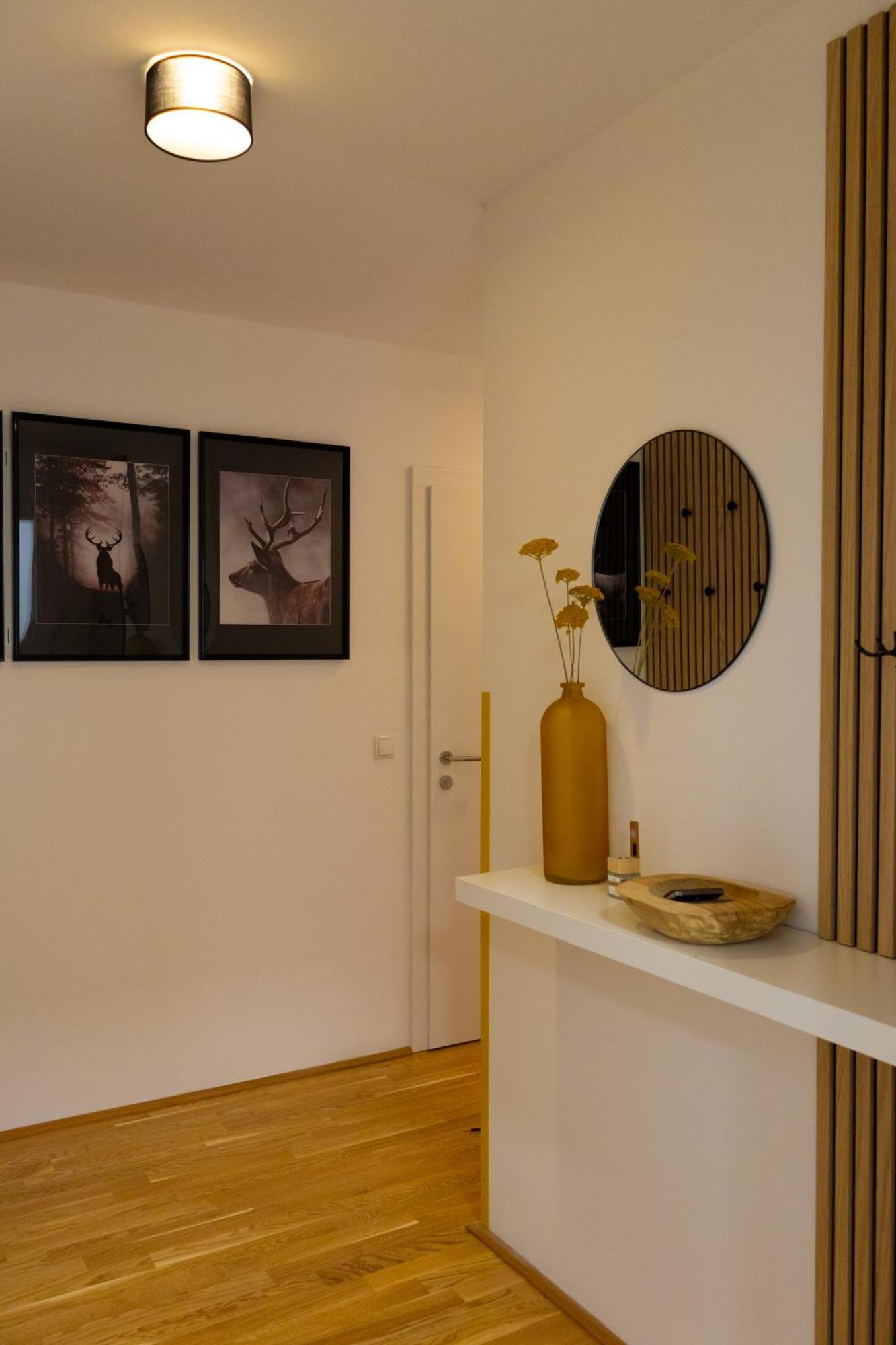 Danube City Lodge, Uptown, A/C Вена Экстерьер фото